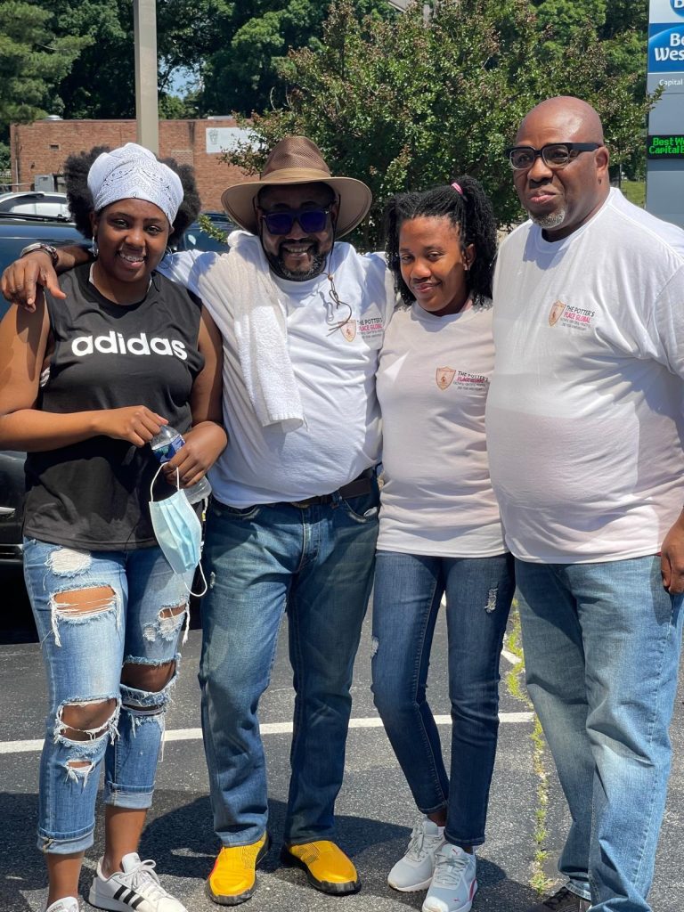 Read more about the article Project Better Life Intl… Community Outreach. House hold Items and clothing distributions.
